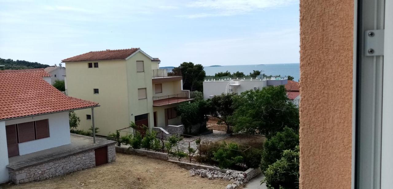 Apartments Bilo Near Primošten Dış mekan fotoğraf