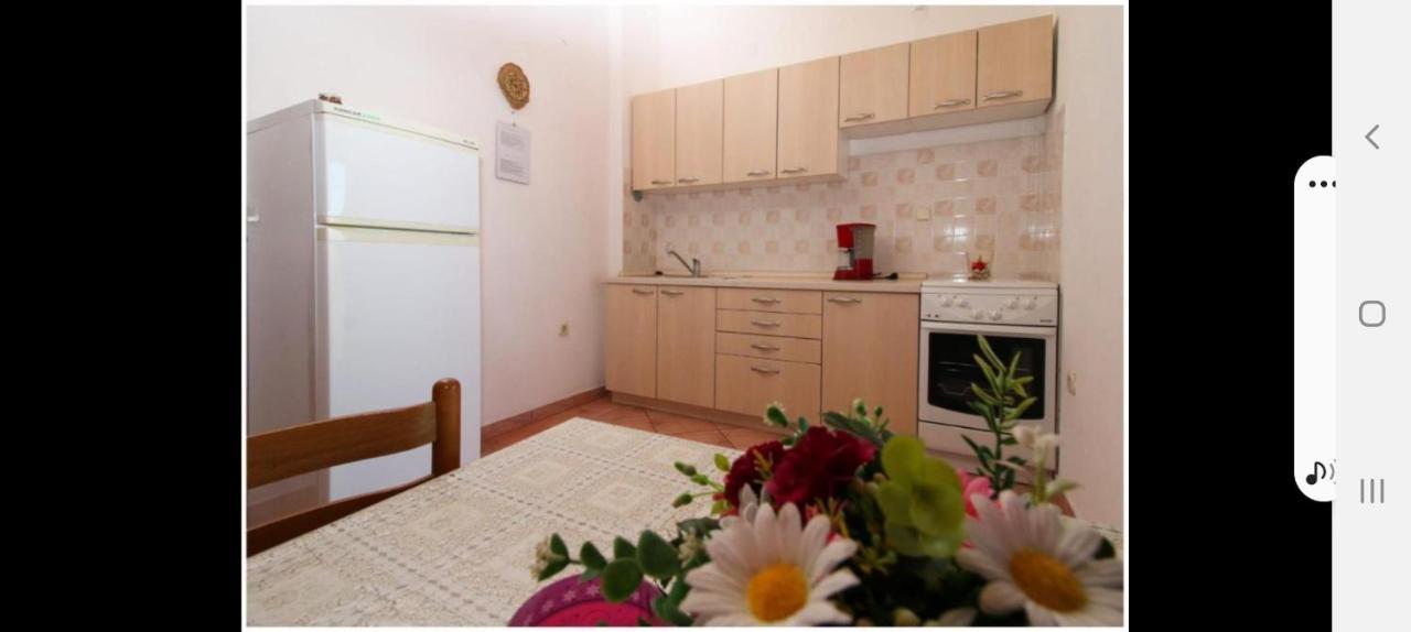 Apartments Bilo Near Primošten Dış mekan fotoğraf